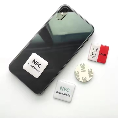 13.56MHz Özel RFID Anahtar Fob NFC Epoksi Dikkate Alıcı Anlık Paylaşım Telefon NFC Dikkate Alıcılar